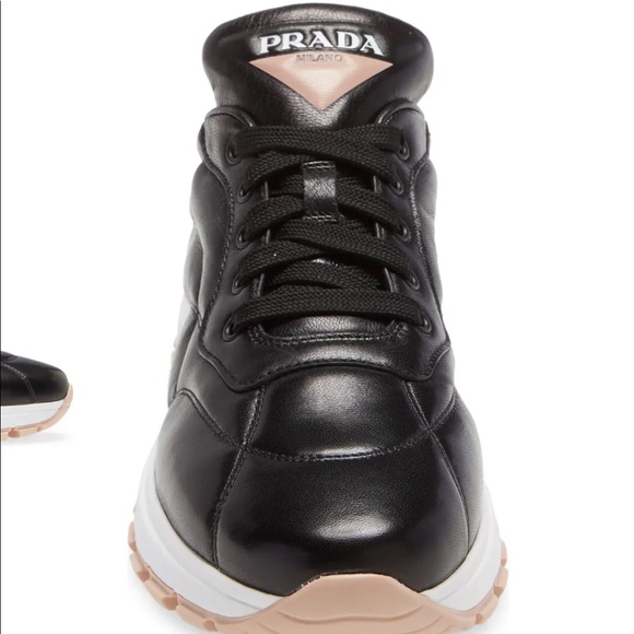 Prada sneakers size 9 EU 40. Almost new! - Picture 3 of 7